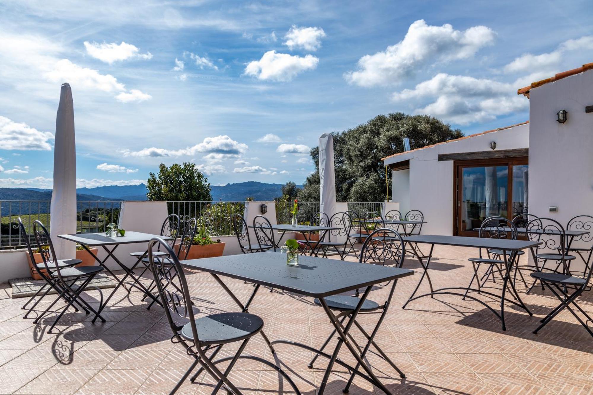 فيلا Cantina&Agriturismo Canu Luogosanto المظهر الخارجي الصورة
